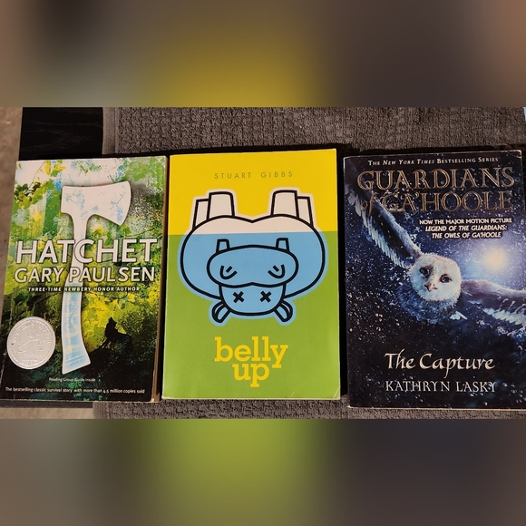 Middle school books - Picture 1 of 5